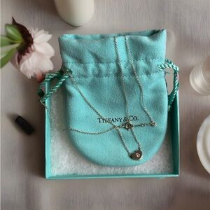 Tiffany & Co. Picasso Diamond Modern Heart Pendant Necklace 16 In